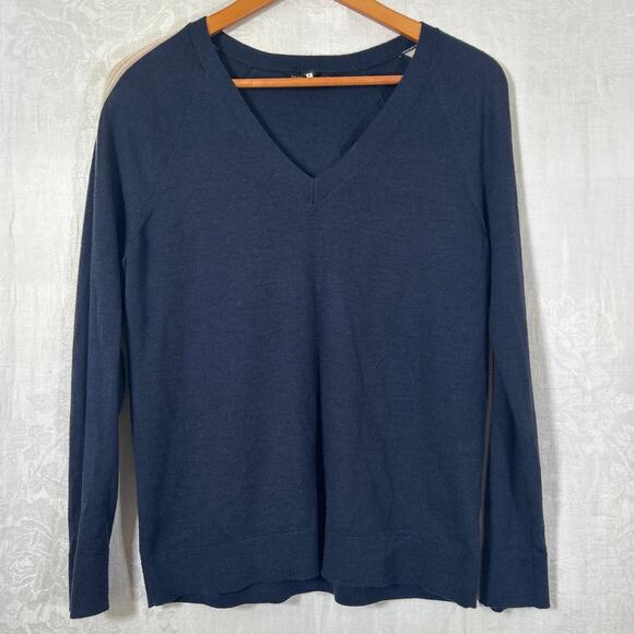 Banana Republic Sweater Medium Navy Blue Extra Fine Merino Wool Cream Rib Stripe - Picture 1 of 7